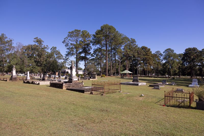 Logan Village cemetery